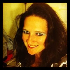 Meet your Posher, Wendy